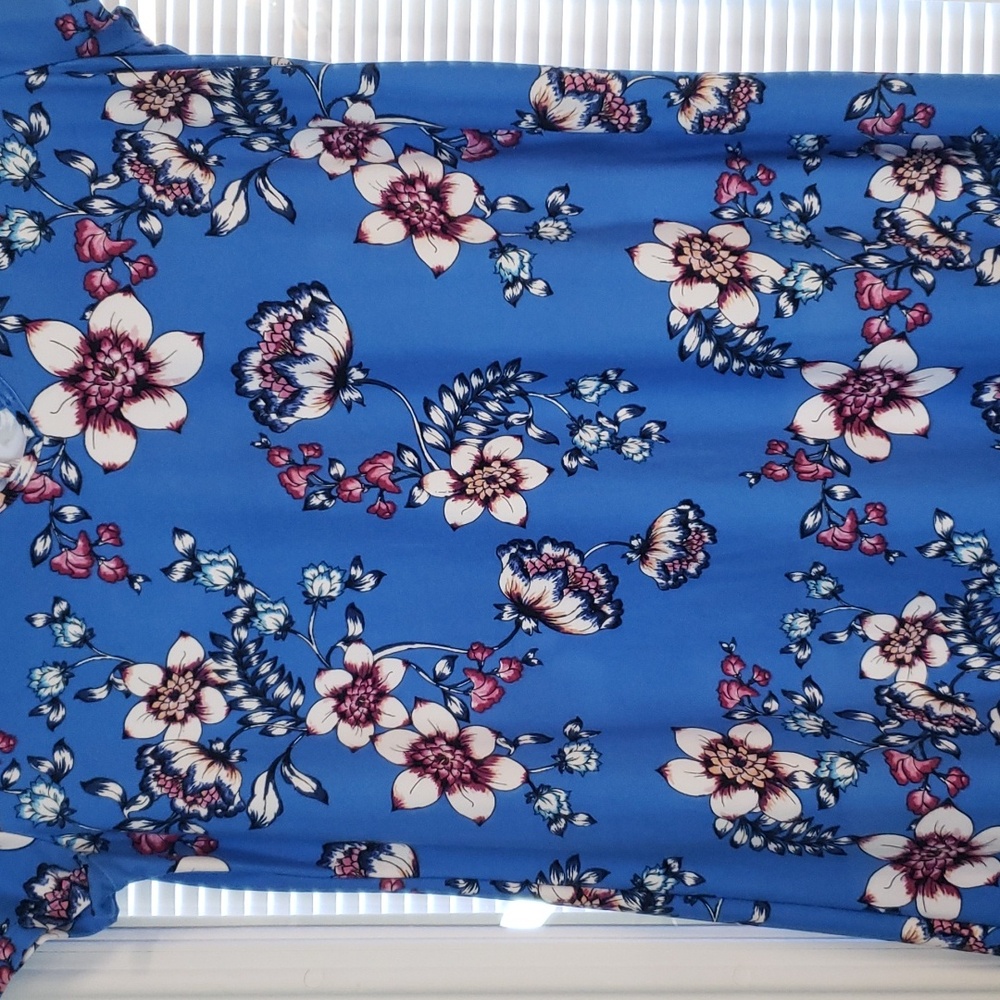 Pink rose dress size large